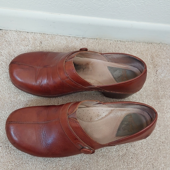 Dansko solstice clogs brown leather nursing clog (43) 9.5/10 - Picture 3 of 12